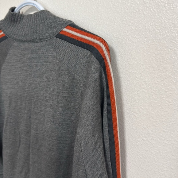 Icebreaker Men’s 1/4 Zip Sweater - Picture 4 of 4